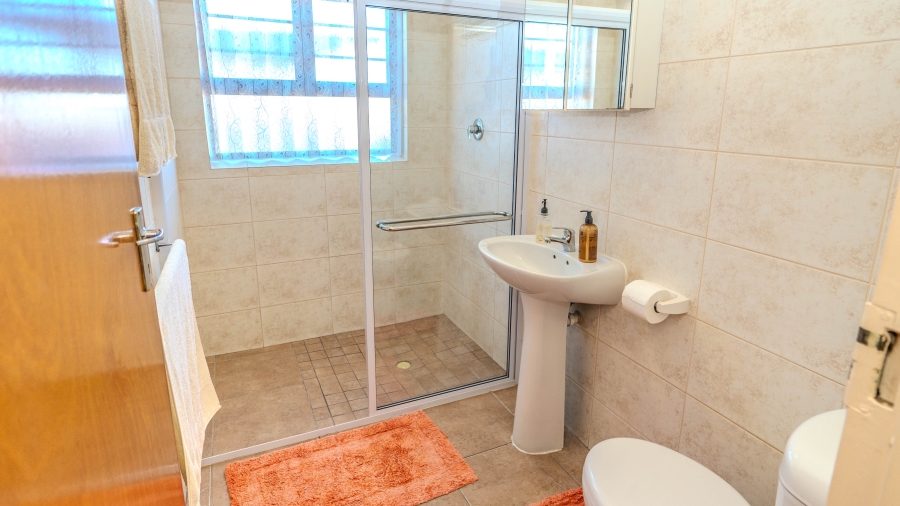 4 Bedroom Property for Sale in Morgenster Heights Western Cape